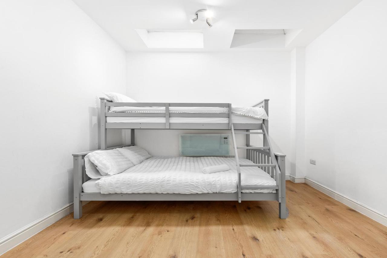 Canary Wharf Apartmentsロンドン エクステリア 写真